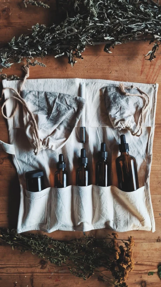 Medicine bag met flesjes (naturel) - Afbeelding 2